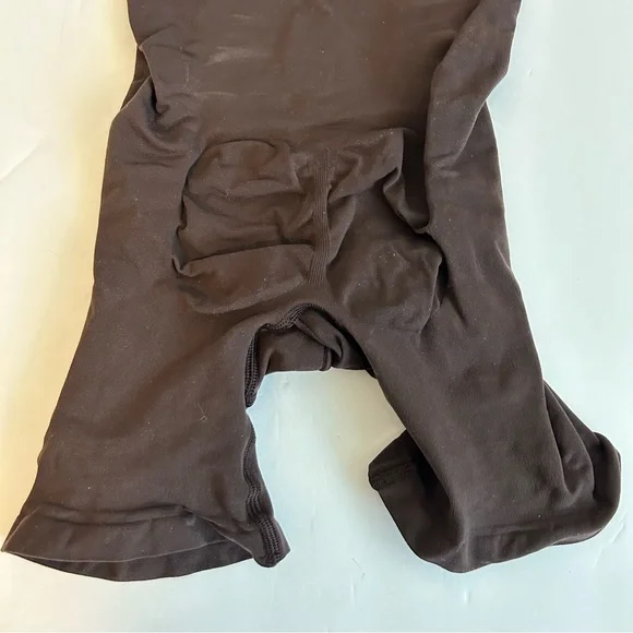 Skims Seamless Sculpt Mid Thigh Bodysuit in Espresso Brown NIB